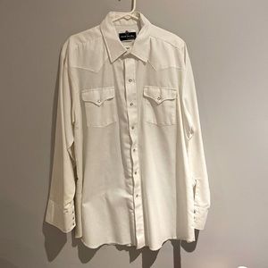 Men’s Long Sleeve 17 1/2 and 35 White with pearl snap buttons